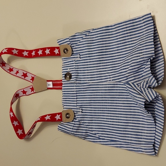 NWT red white and blue shorts - Picture 1 of 2